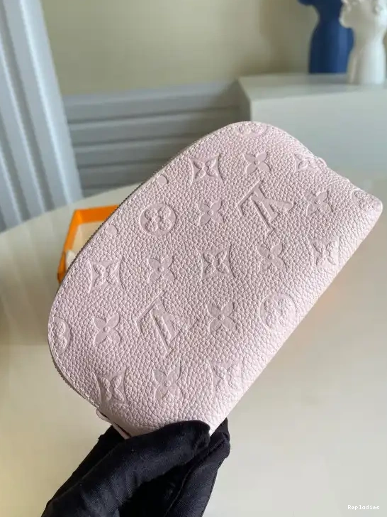 Cheap COSMETIC LOUIS POUCH VUITTON 0701
